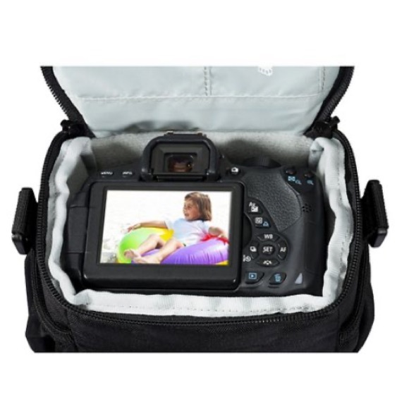 Lowepro Adventura SH 120R II Camera Carrying Bag Compatible w DSLR Camera Black - Picture 7 of 9